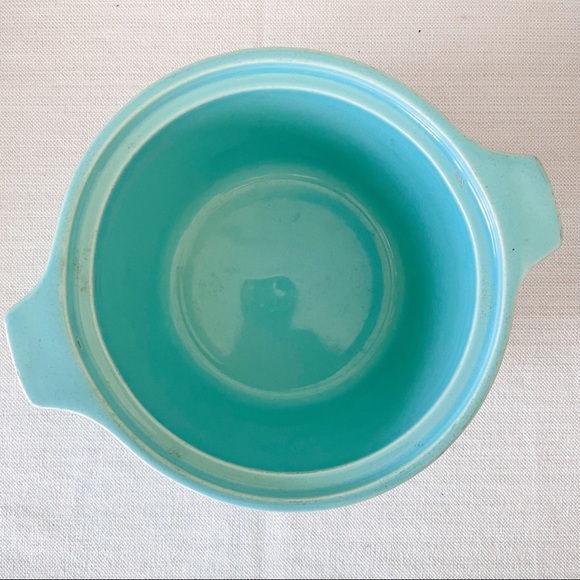 Vintage Blue Tulip Cronin ceramic bean pot/oven safe bowl - Picture 4 of 4